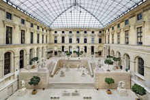 paris-louvre-inside.jpg
